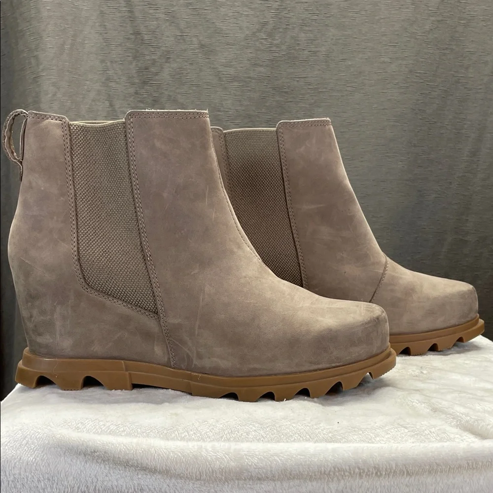 Sorel Joan of Arctic Wedge III Tan Wedge Ankle Boots